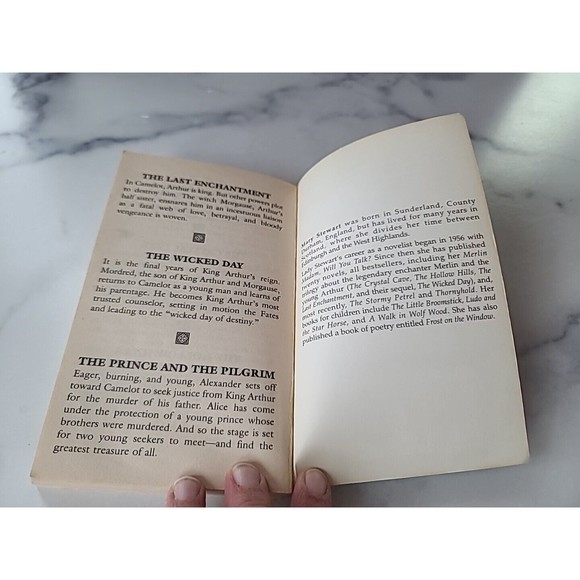 Rose Cottage by Mary Stewart (1998, Mass Market) - Picture 8 of 10